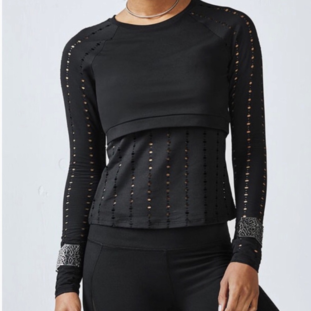 {Fabletics} Shelby LS